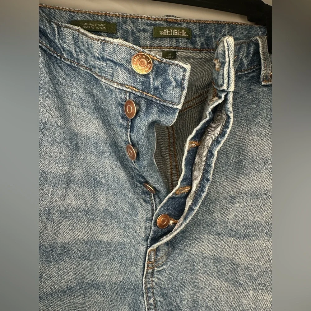 Women 22 High-Rise Straight Jeans - Universal Thread Button Up - Picture 5 of 13
